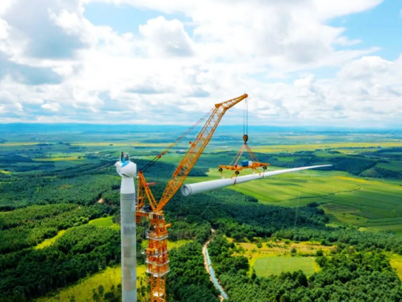 XCMG Wind Power Tower Crane Completes First Installation