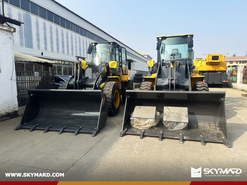 Russia - 2 Units XTRAC F35XC Wheel Loader