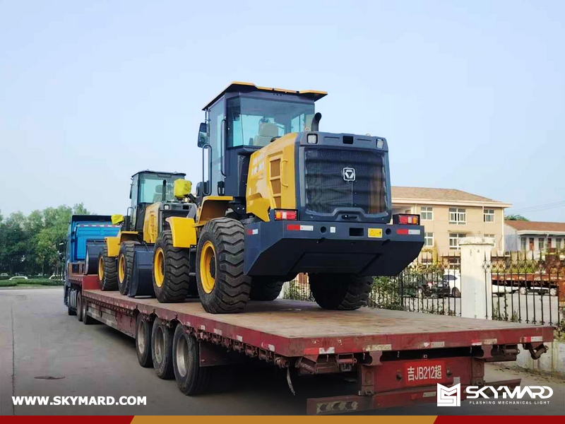 Russia - 2 Units XTRAC F35XC Wheel Loader