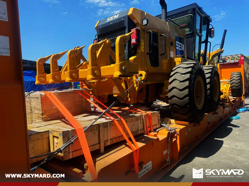 Guatemala - 1 Unit SEM 922F Motor Grader