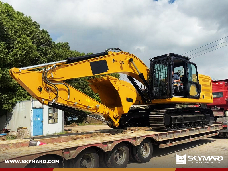 Guatemala - 1 Unit CAT 320 Excavator