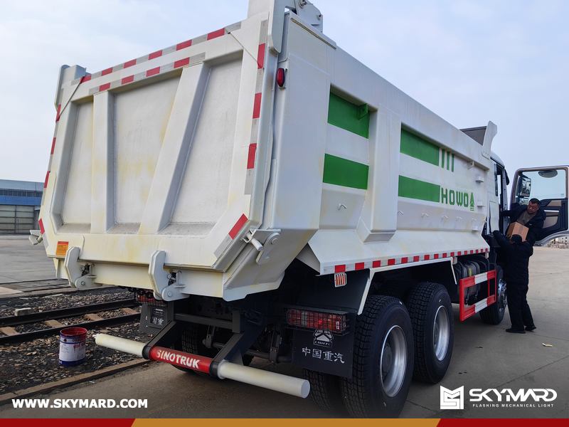 Algeria - 2 Units HOWO ZZ3257V384GB1 TX Dump Trucks