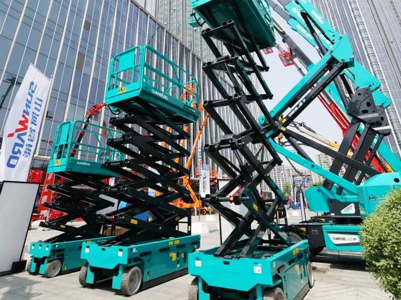 SUNWARD Electric Aerial Platforms Debut at Industry Expo