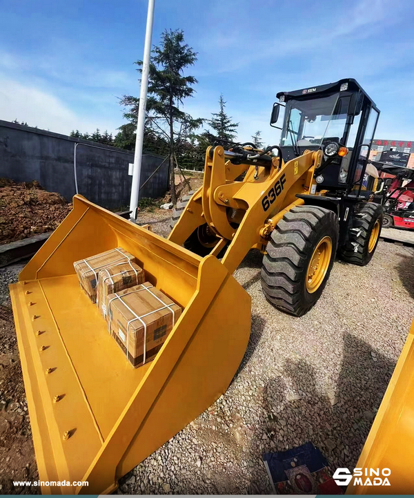 Colombia - 2 Units SEM Wheel Loader SEM633F