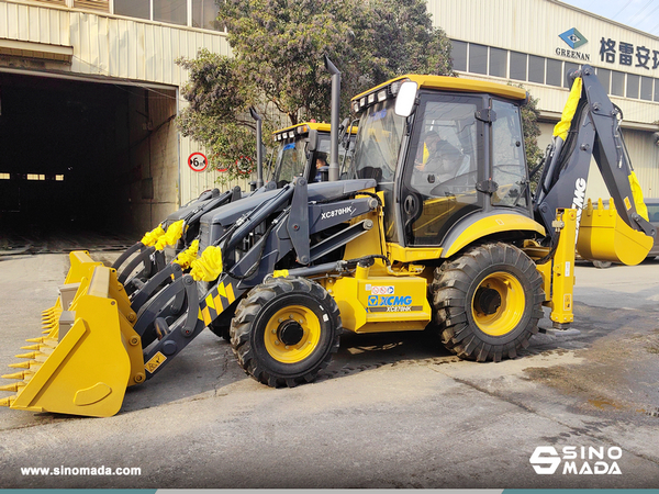 Mexico - 2 Units XCMG XC870HK Backhoe Loader