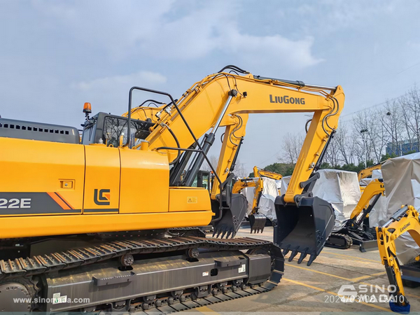 Mexico - 2 Units LIUGONG CLG922E Crawler Excavators