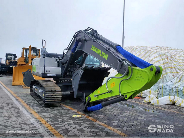 Dominican Republic - 1 Unit  ZOOMLION ZE215E Crawler Excavator 